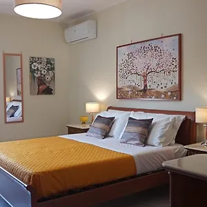 Lorenzo Guest With Free Private Parking-- Cantieri Culturali Apartment